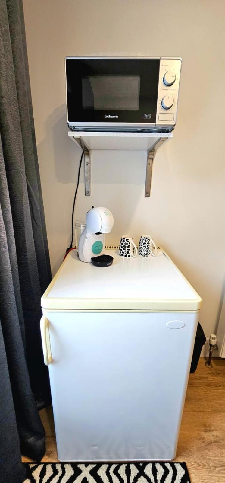 Penelope Ensuite Double Room Лондон Екстериор снимка